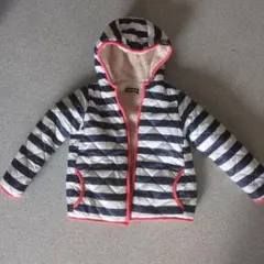 キッズ ダウンコート ネイビーとホワイトストライプ