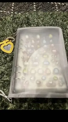 シール帳完成品　シール付き