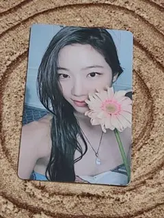 LE SSERAFIM カズハトレカ