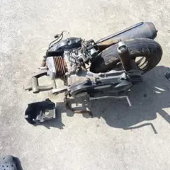 チャンプ50(54V)エンジン本体 - メルカリ