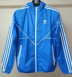 adidas ウインドブレーカー