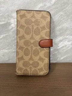 コーチ　手帳型ケース シグネチャー
