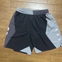 バスケットボールパンツ 黒とグレー