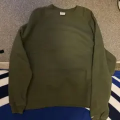 オリーブグリーン Mサイズ スウェットシャツ