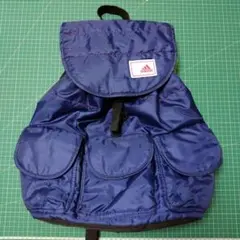 adidas ネイビーリュック