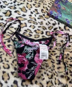 エメフィール廃盤モデル　フラワープリント Tバック Mサイズ