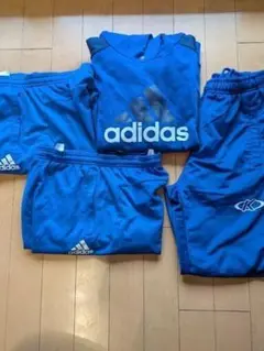 adidas 青 フード付きトレーニングウェアセット