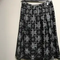 レリアン　スカート　未使用品　13号