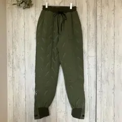中綿入りカーゴパンツ オリーブ
