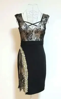 JEWELS　ミニドレス　ワンピース　レース　ビジュー　ブラック