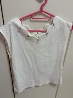 ミーア　トップス　ホワイトのサムネイル