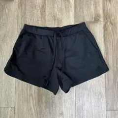 ユニクロ　ランニング•ショートパンツ（ウエスト63〜69㎝）のサムネイル