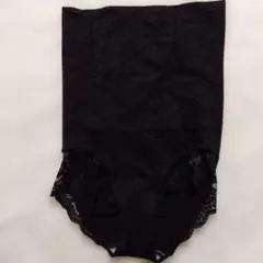 未使用　chuu-5㎏ 黒ガードル レース付き　補正下着　M/Ｌ