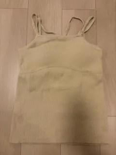 Kastane カップ付ニットキャミのサムネイル