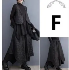 大きいサイズ ゆったり ベスト セットアップ 個性的 黒秋冬長袖トップス　花柄