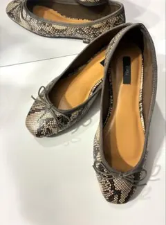 EVOL / パイソン柄フラットシューズ