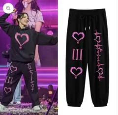 最終価格！TWICE 4TH WORLD TOUR スウェットパンツ　上下セットのサムネイル