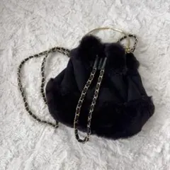 ショルダーバック バケットバッグ ハンドバッグ ファー 黒