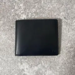 極美品　ヴァレンティカラヴァーニ　折り財布　レザー　ブラック　ロゴ型押しのサムネイル