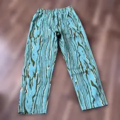 新品　未使用　マーキーズ　パンツ　140