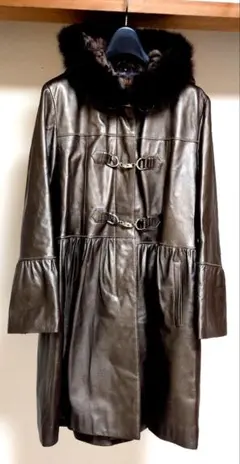 BALMAIN (バルマン) レディースコート Mサイズ　レザージャケットのサムネイル