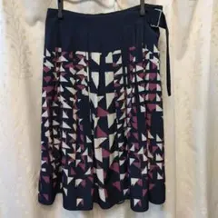 リフレクト　スカート　紺柄　9号