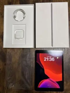 【美品】iPad 第7世代 Wi-Fi 32GB 本体（箱・付属品あり）