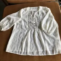 オフホワイト　ブラウス　美品