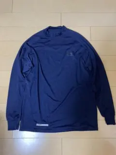 アンダーアーマー　メンズSM 長袖Tシャツ
