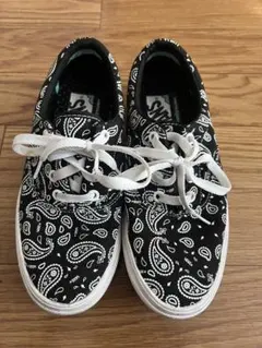 Item thumbnail for item db503460-4377-4a67-8f9a-6115773b44c4