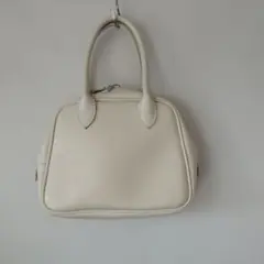 ミニスクエアボストンバッグ　アイボリー ハンドバッグ