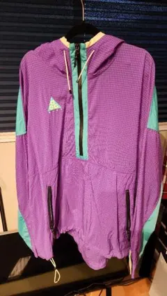 NIKE ACG フード付きナイロンジャケット