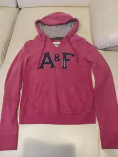 アバクロ　A&F ピンク パーカー　Sサイズ