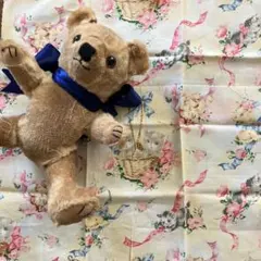 Item thumbnail for item 89cced31-0732-4572-8f23-c456e137865c