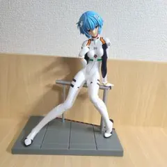綾波レイ フィギュア エヴァンゲリオン