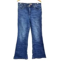 Item thumbnail for item ffceaae7-2a7a-4fb2-9713-484e0cbdd8f0