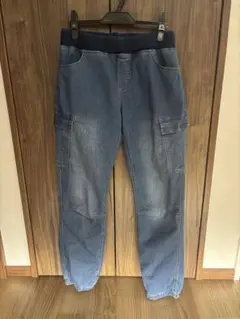 Item thumbnail for item 9a317820-42b8-4af1-848e-690427f97a87