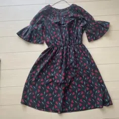 GU×UNDERCOVER　薔薇柄　半袖ワンピース