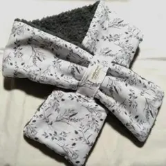 モノトーン☆ボタニカル☆ガーゼ＆ボアマフラー