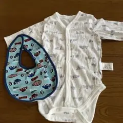 ロンパース・ビブセット 車デザイン　2枚セット