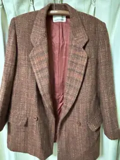 Item thumbnail for item ea7569e3-fc18-46f5-9160-fa3411f35c4b