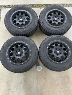TOYO OPEN COUNTRY 16インチタイヤセットのサムネイル