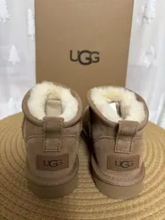 UGG 毛量最強　22cm超ふわふわ　ブラウン ムートンブーツ