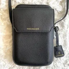 MAISON de SABRÉ スマホショルダー 本革 ブラック ミニバッグ - メルカリ