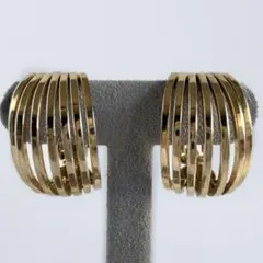 Item thumbnail for item fba781e3-90d5-440a-acb8-b9e8d27b5abf