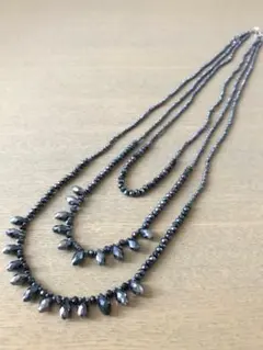 3連　ビーズ　ロングネックレス