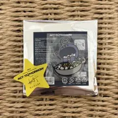 TXT ACT TOMORROW プルバトゥ　福岡　ご当地　フムニャリン　バッジ