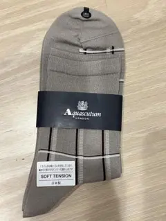 Aquascutum ベージュ ソックス 24-26cm