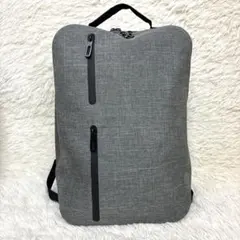 美品 ワークマン シームレスアーバンバックパック グレー A4 ビジネスのサムネイル