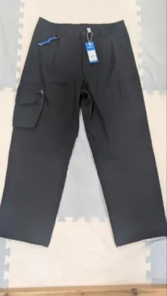 adidas ブラック カーゴパンツ sizeO